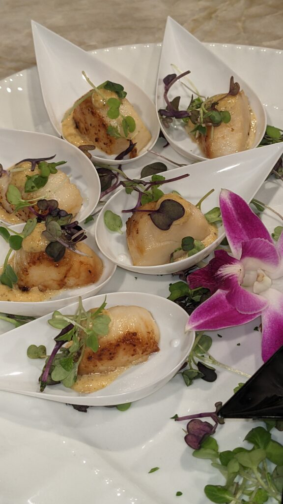 Seared Scallops w/ Remoulade